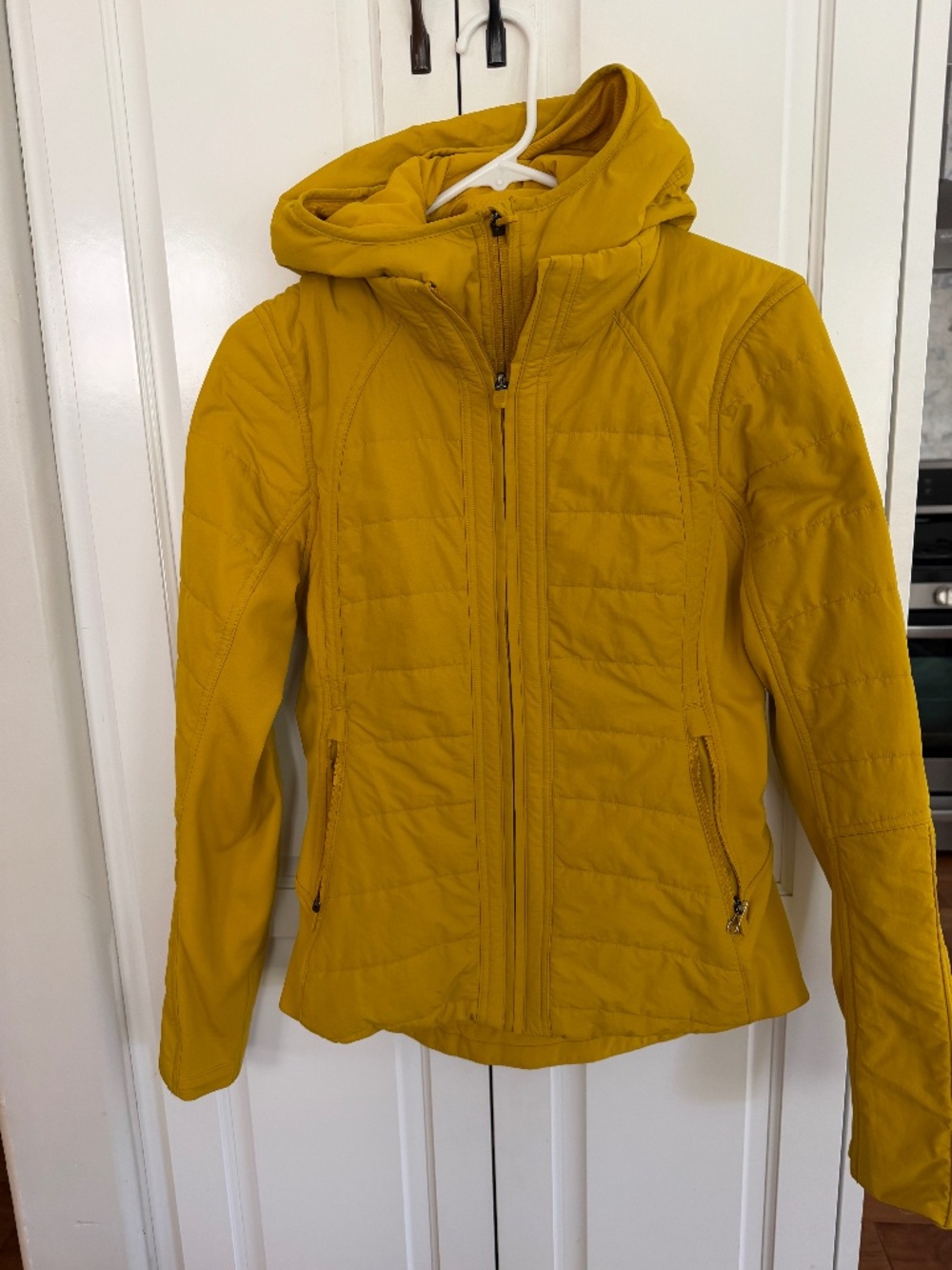 Lululemon Another Mile Mustard Jacket 6